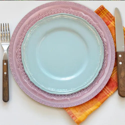 Vista 5 de Platos de carga de 13" de aluminio rosa, juego de 6 platos elegantes con relieve de encaje, platos de servidor redondos para plato de cena, juego