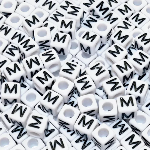 Vista 17 de Looconi 800 cuentas de letras negras cuadradas de 0.236 in de acrílico para hacer joyas DIY collar pulsera