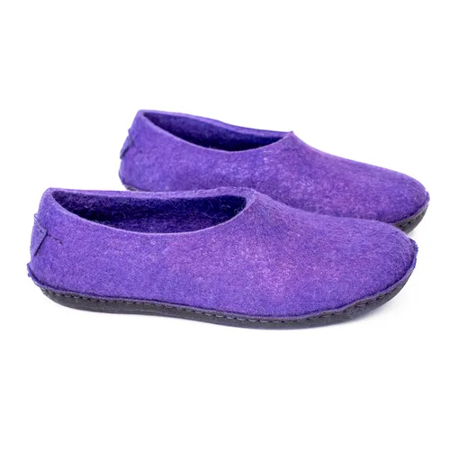 Vista 4 de Women's Handmade Felted Wool Home Shoes with Leather or Rubber Soles