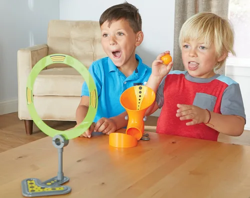 Vista 4 de Learning Resources Crashapult STEM Challenge, juego de catapulta STEM, 13 piezas, a partir de 5 años
