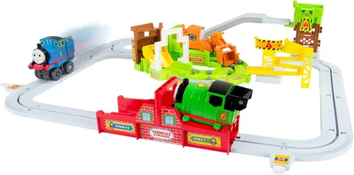 Vista 5 de Thomas and Friends Big Loader - Juego motorizado de Thomas the Train - Incluye Thomas the Train, Percy the Train y Terence the Tractor - Niñas