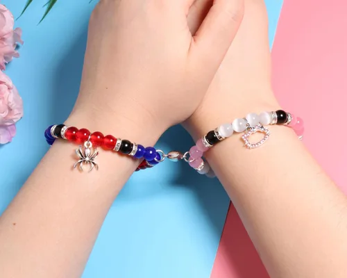 Vista 5 de QqzsJewls Pulseras de amistad a juego de arañas para mejores amigos, pulseras con dije de corazón para novia, novio, juego de 2 unidades, Halloween