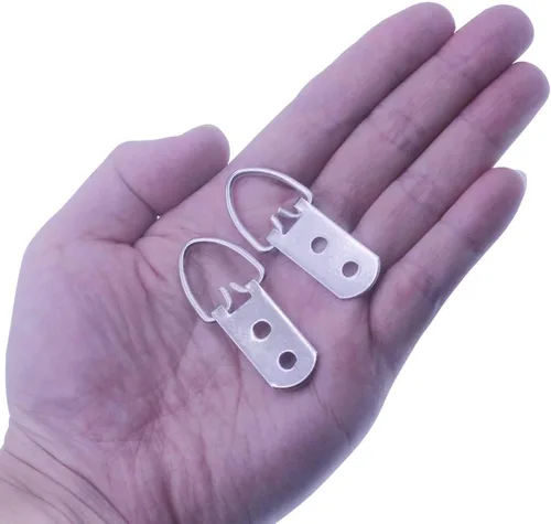 Vista 3 de Ganchos de fotos de anillo en D resistentes con tornillos, 20 piezas de accesorios grandes y anchos para colgar fotos, 2 agujeros para pinturas