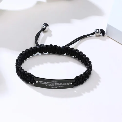 Vista 3 de Pulsera de macramé personalizada hecha a mano con estilo de cuerda trenzada para mi hijo, siempre recuerda que eres más valiente, pulsera