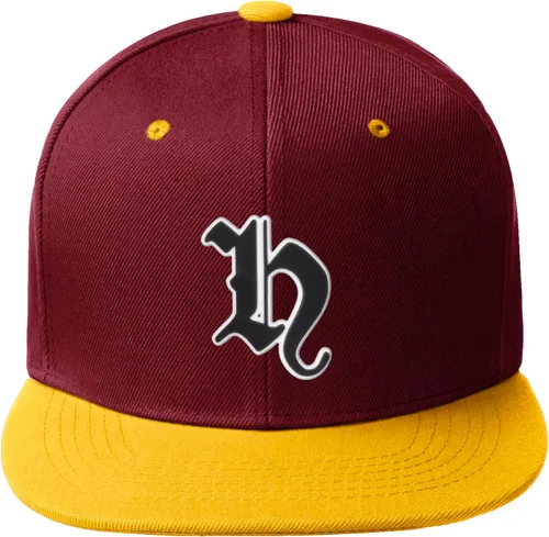 Vista 1281 de Daxton Gorra clásica con visera de billete plano con letras del alfabeto inglés antiguo de la A a la Z