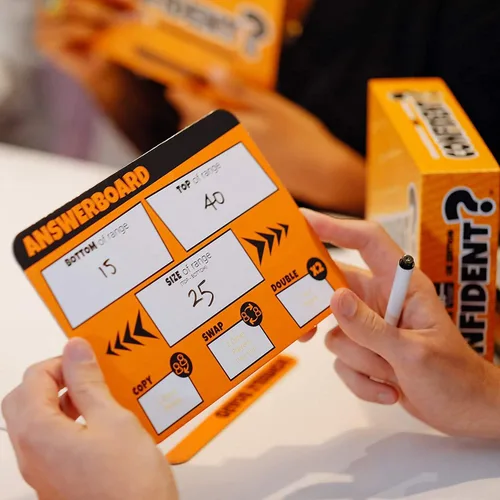 Vista 6 de Confident? Juego de fiesta: trivia familiar y diversión de adivinanzas con juego rápido, ideal para noches de juego y fiestas para niños y adultos