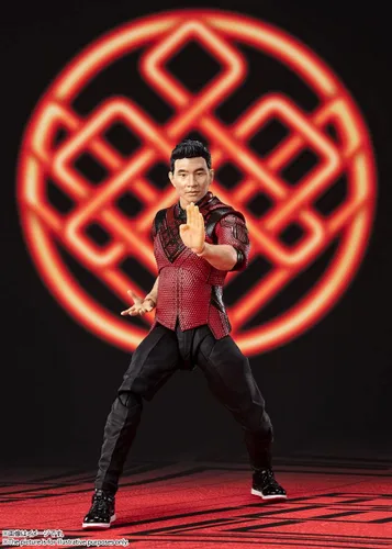 Vista 6 de Bandai S.H. Figuarts Shang-Chi y La Leyenda de los Diez Anillos Shang-Chi