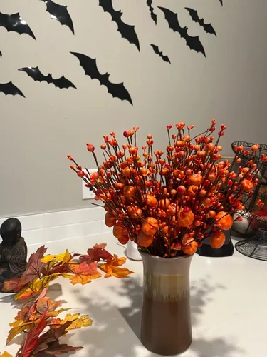 Vista 6 de HomeKaren Paquete de 6 tallos de otoño para jarrones, tallos de bayas artificiales de 16.5 pulgadas para casa de campo de otoño con púas