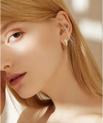 Vista 26 de CiNily Aretes Huggie de ópalo con bisagras, chapados en oro, hipoalergénicos, pequeños aretes de aro para mujeres, adolescentes, niñas, hombres
