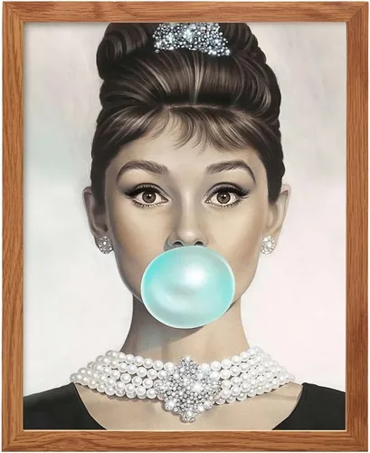 Vista 11 de Audrey Hepburn - Arte de pared de Audrey Hepburn azul, Holly Golightly, arte de pared glamoroso, póster de película vintage, regalo para mujeres