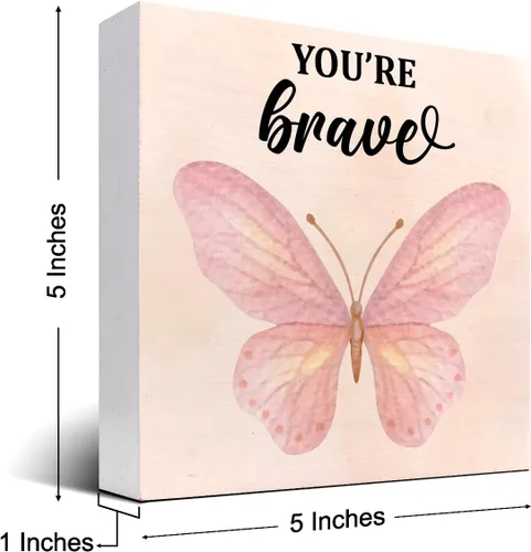 Vista 2 de Regalo inspirador, letrero de madera con texto en inglés "You're Brave Girl Positive Affirmations", decoración de escritorio motivacional con diseño