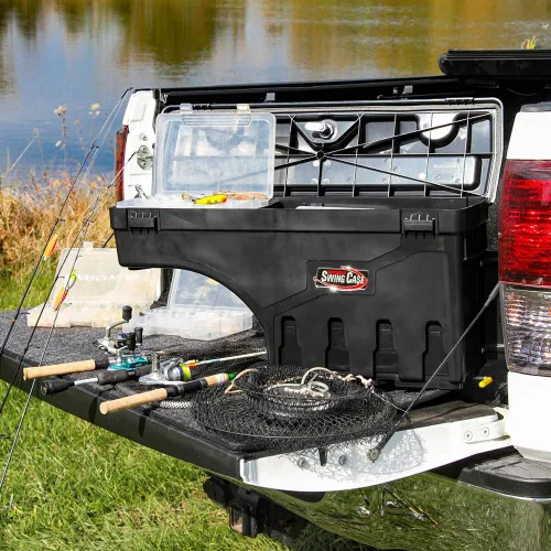 Vista 6 de Caja de almacenamiento para caja de camioneta RealTruck Undercover SwingCase SC106P Compatible con GMC Hummer EV 2021-2022, lado del pasajero