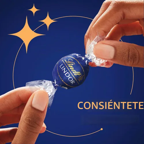 Vista 5 de Lindt Trufas de chocolate Lindor, Chocolate oscuro, ideal para regalos navideños, 60 unidades (Paquete de 1)