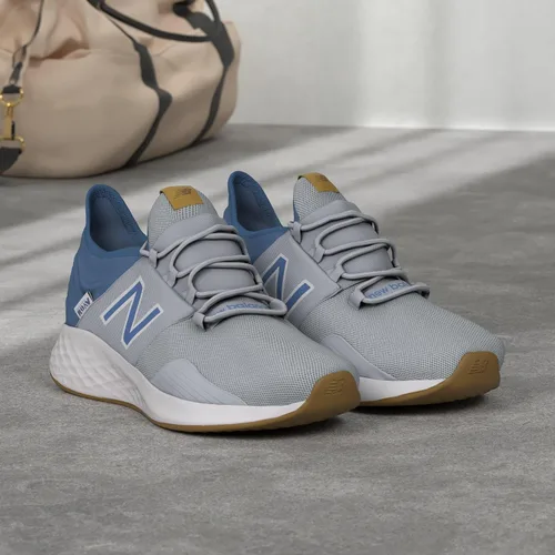 Vista 6 de New Balance Men's Fresh Foam Roav V1 Classic Sneaker