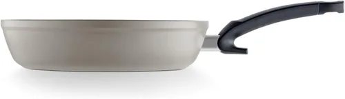 Vista 4 de Fissler Ceratal Comfort - Sartén antiadherente de cerámica de 8 pulgadas, gris cálido, fabricada sin PFAS