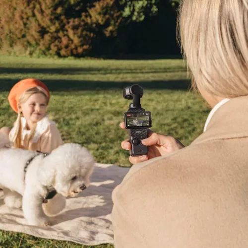 Vista 8 de DJI Osmo Pocket 3 Capture More Combo, 1 cardán CMOS 4K y 120fps