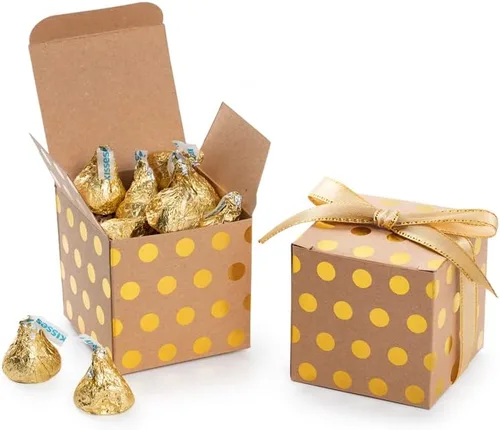 Vista 7 de AWELL Caja de dulces de regalo negra con puntos dorados a granel de 2 x 2 x 2 pulgadas con cinta para recuerdos de fiesta, puntos dorados, paquete