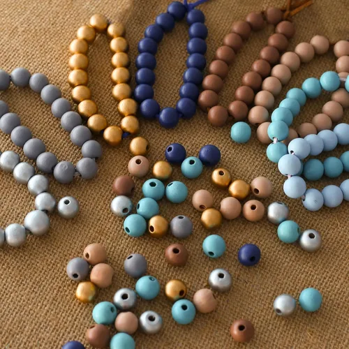 Vista 4 de ToBeIT 1000 cuentas de madera de macramé, cuentas redondas de colores de granja para manualidades, fabricación de joyas (azul-0.315 pulgadas)