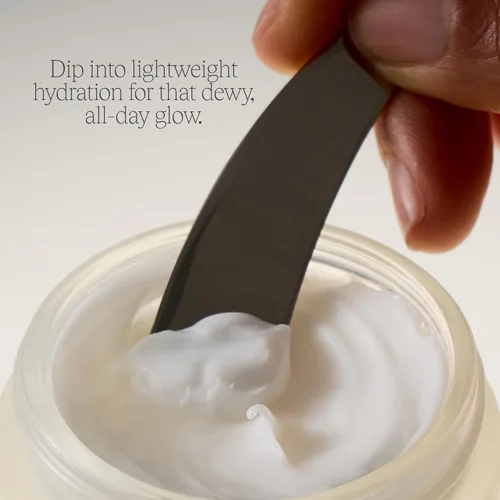 Vista 2 de Alo Hidratante facial luminizante Squalane para una hidratación ligera durante todo el día Almendra dulce y vitamina E nutre y revive la piel