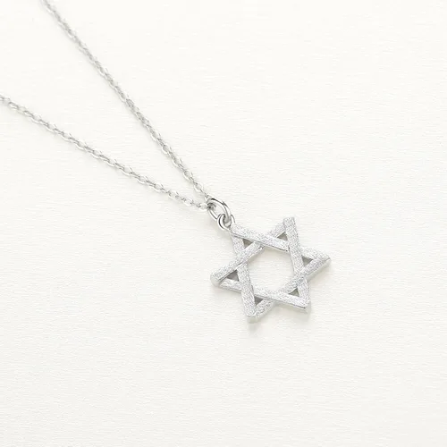 Vista 3 de Lavishe 925 Sterling Silver Matte Brush Star of David Pendant Necklace 18 inch