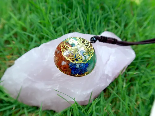 Vista 8 de Collar con colgante de orgón, árbol de la vida, geometría sagrada, flor de la vida, reiki, 7 chakras, cristales curativos, piedras para hombres