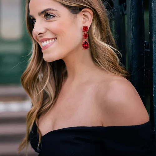 Vista 3 de EVER FAITH Pendientes colgantes de lágrima de corte ovalado con cristales austriacos elegantes para mujer