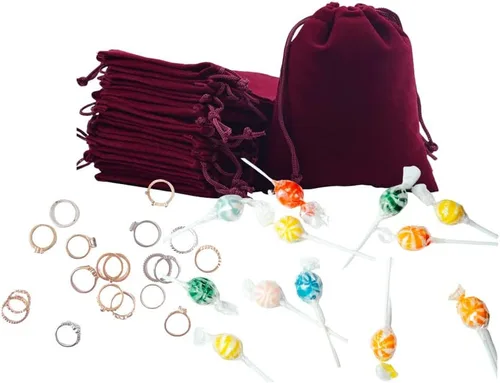 Vista 3 de GYBest Mayorista de 3 x 4 pulgadas, paquete de 100 bolsas de joyería de tela de terciopelo rojo azufaifabolsas con cordón