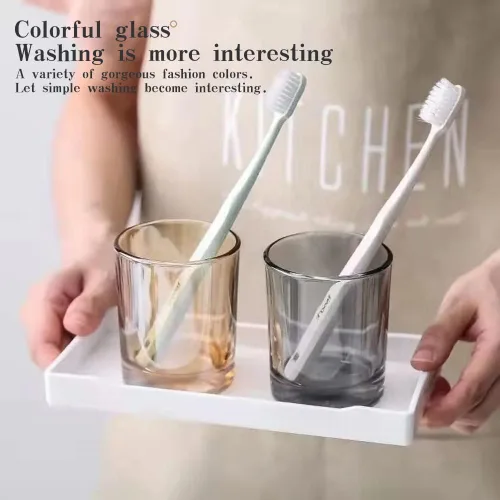 Vista 3 de Vaso de vidrio de 2 piezas, vaso para cepillos de dientes, soporte para brochas de maquillaje, cepillos de dientes, vasos y cepillos en el baño