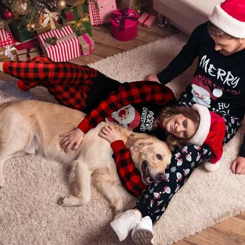 Vista 4 de ELUTONG Pijamas de Navidad para mujeres, hombres y parejas, conjunto de pijama de manga larga a juego de satén suave, ropa de dormir S-XXL