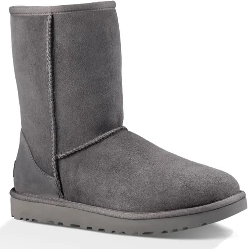 Vista 4 de UGG Botas clásicas de invierno para mujer.