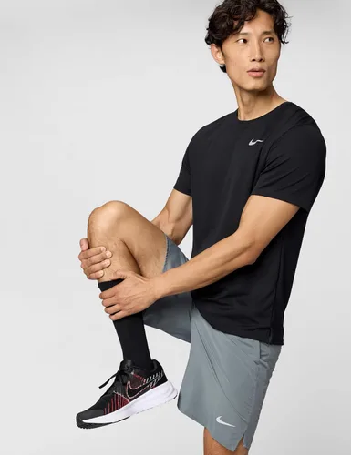 Vista 5 de Nike Men's Challenger Dri-FIT Brief-Lined Running Shorts (9" Inseam)