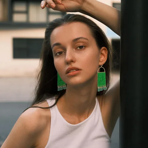 Vista 5 de Aretes colgantes bohemios con cuentas, hechos a mano, aretes de borla con cuentas para mujer
