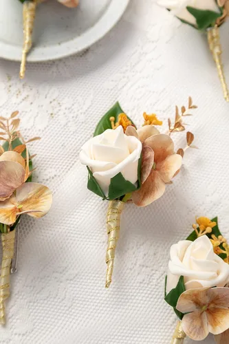 Vista 4 de 10 unids/lote de espuma artificial PE flores boda novio hermano padre boutonnieres hombres ojales ramillete boda flor fiesta decoración