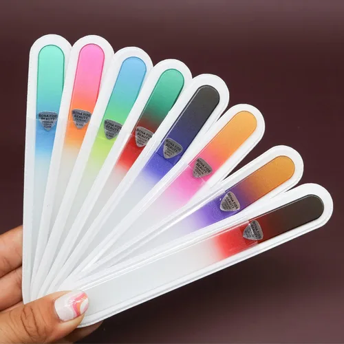 Vista 4 de Bona Fide Beauty Juego de limas de uñas de cristal checo de 8 piezas con fundas Lima de cristal de Bohemia checa, 8 limas de uñas de grano fino