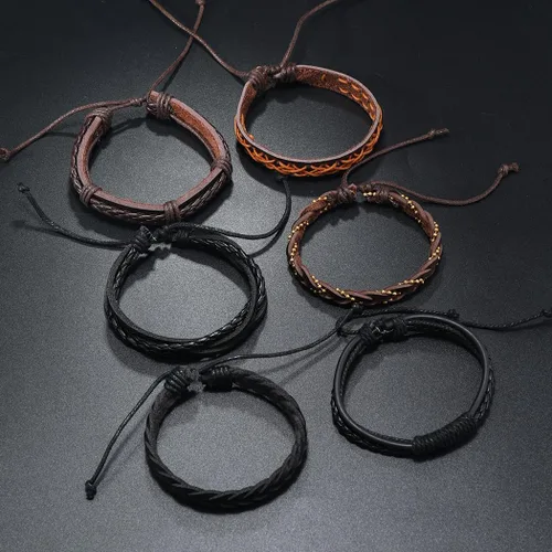 Vista 7 de Juego de 30 pulseras de cuero trenzado para hombres y mujeres, pulseras de cuentas de madera, cuerdas de cáñamo, étnicas tribales hechas a mano