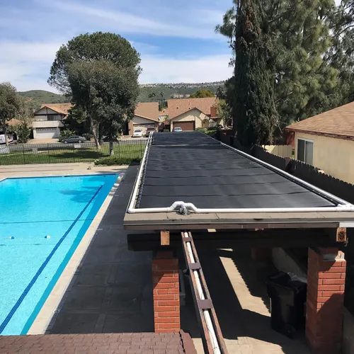 Vista 6 de Kit de bricolaje de calentador solar de piscina de grado industrial, sistema de montaje superior sin tirantes de viento alto y máxima resistencia a