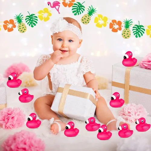 Vista 7 de Patos de goma flamencos para niños, 12 juguetes de baño de pato flamenco rosa, lindos patos de goma flotantes chirriantes para baby shower
