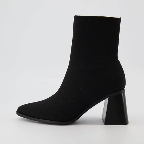 Vista 2 de CUSHIONAIRE Botas elásticas Sterling para mujer + espuma viscoelástica, anchos disponibles