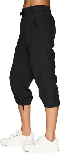 Vista 4 de RBX Active - Pantalón capri de cuerpo ligero y tejido elástico con cordón, moda para la mujer