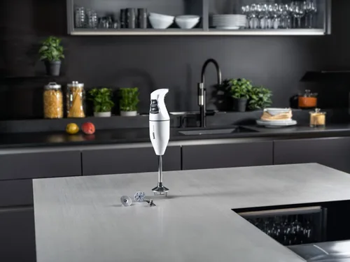 Vista 2 de bamix® Licuadora de inmersión clásica de 150 W, batidora de mano de 2 velocidades fabricada en Suiza con 3 cuchillas
