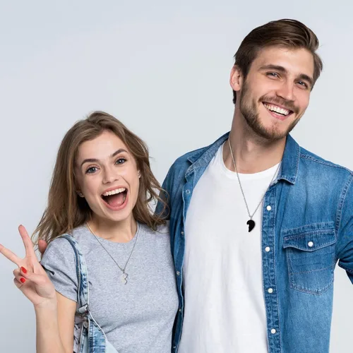 Vista 2 de COAI Collares con colgante de corazón en corazón para parejas