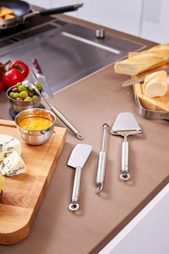 Vista 2 de Rösle - Plano de queso resistente de acero inoxidable, 9.5 pulgadas