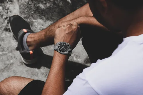 Vista 5 de JIANDUN La moda para hombre de negocios negro relojes correa de acero inoxidable impermeable simple