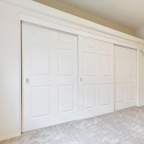 Vista 3 de Design House 182121 Cerradura de privacidad para puerta de bolsillo para cama y baño, paquete de 2 unidades de níquel satinado