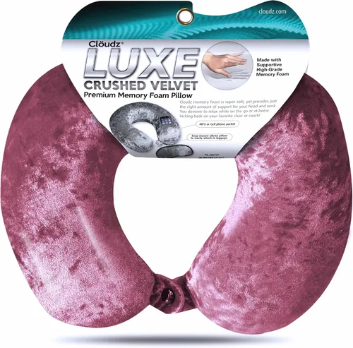 Vista 3 de Cloudz Luxe Crushed Velvet Ultra Premium Comforlite Almohada de cuello de viaje en avión con máscara de dormir lujosamente suave a juego, color malva