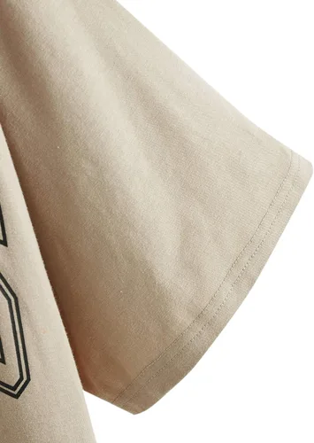 Vista 4 de SheIn Camiseta larga con diseño de letras grandes y hombros caídos para mujer