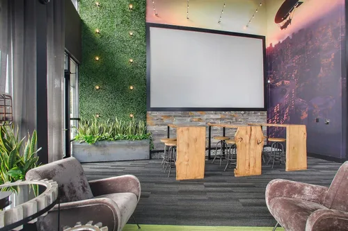 Vista 6 de Greensmart Décor - Juego de 4 alfombrillas artificiales de boj Ficus de 20 x 20 pulgadas