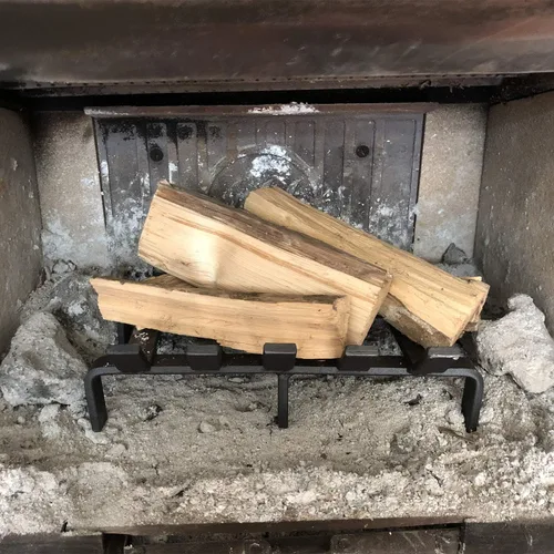 Vista 4 de Rejilla de leña para chimenea de acero sólido resistente, soporte para estufa de leña, 13 x 10 x 4 pulgadas