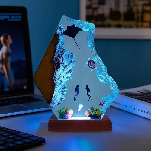Vista 6 de Lámpara hecha a mano de la resina del océano 3D, luz de la noche de la resina accionada por USB para la decoración