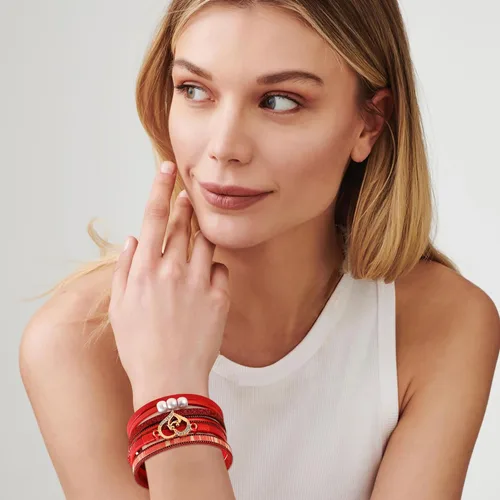 Vista 4 de Long tiantian Pulseras para mujer, pulseras de corazón de moda, bohemias, de cuero, apilables, regalos